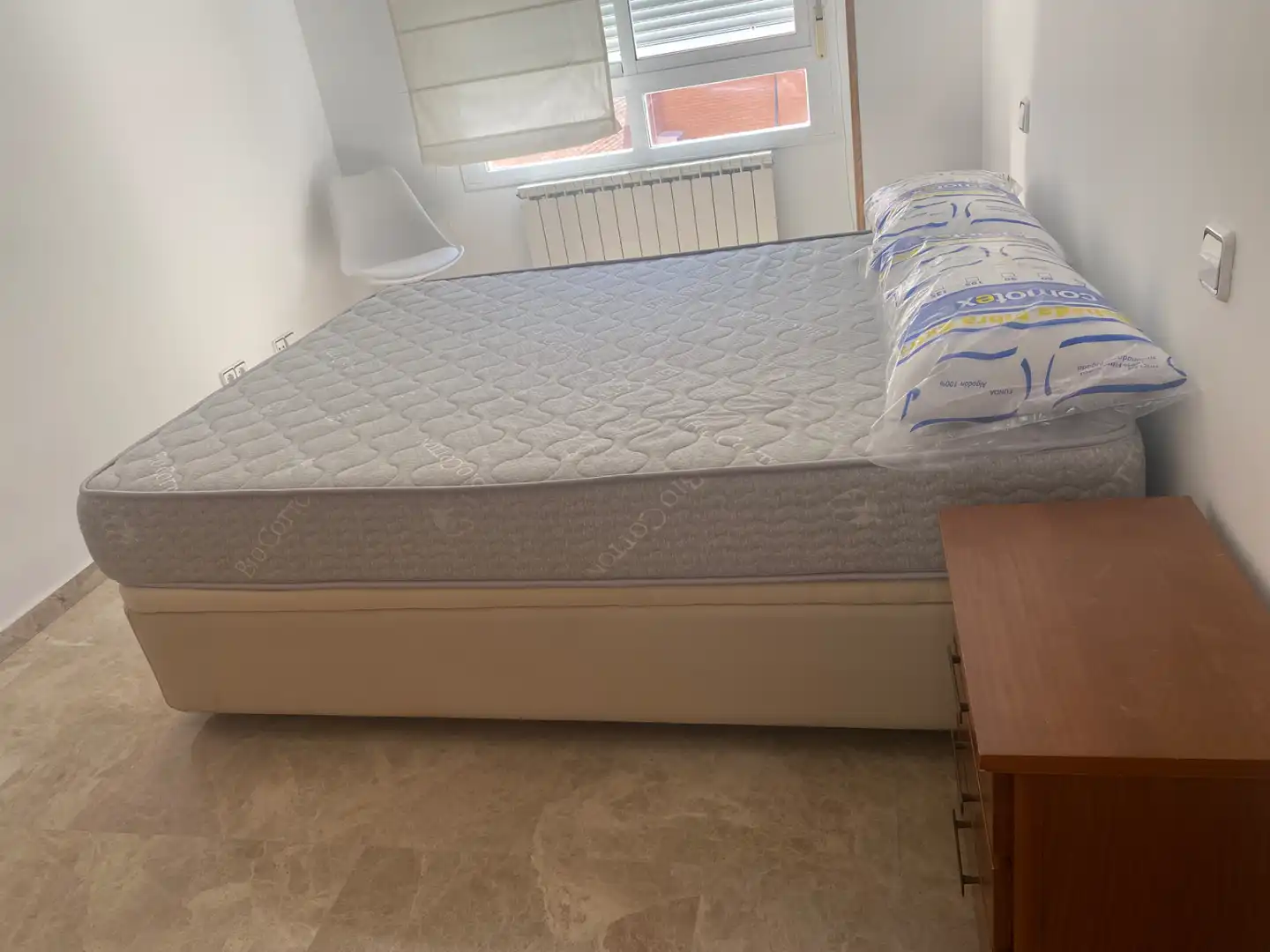 Apartament de lloguer a Calle Becea, Santa María - Pio XII