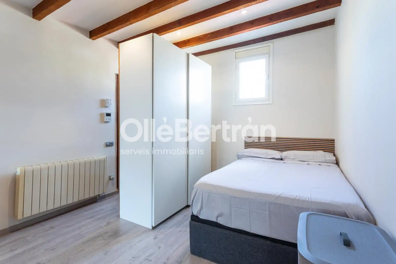 Habitación de Ático en venta en Barcelona con Calefacción y Terraza