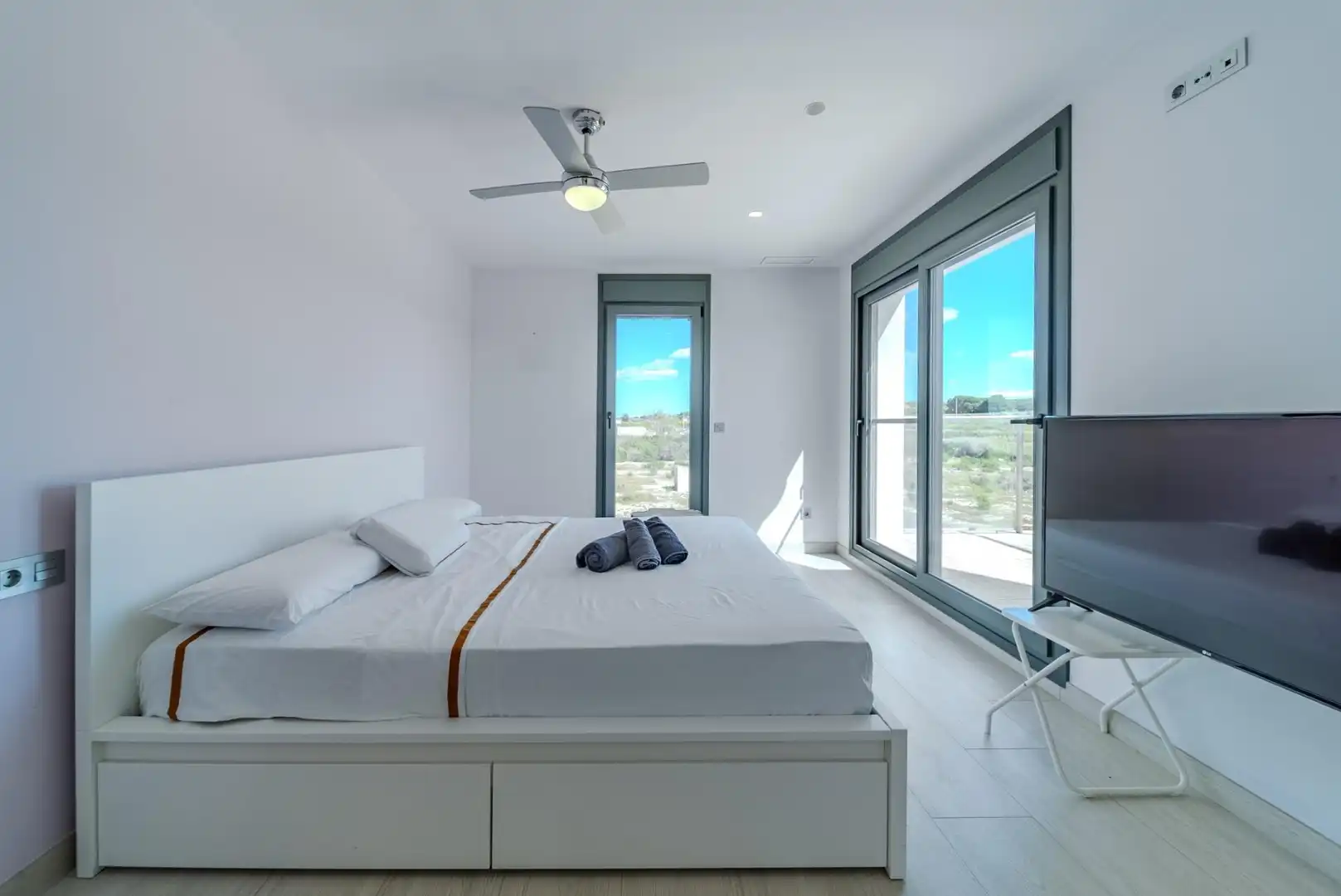 Chalet con terraza en venta en La Marina, imagen 47