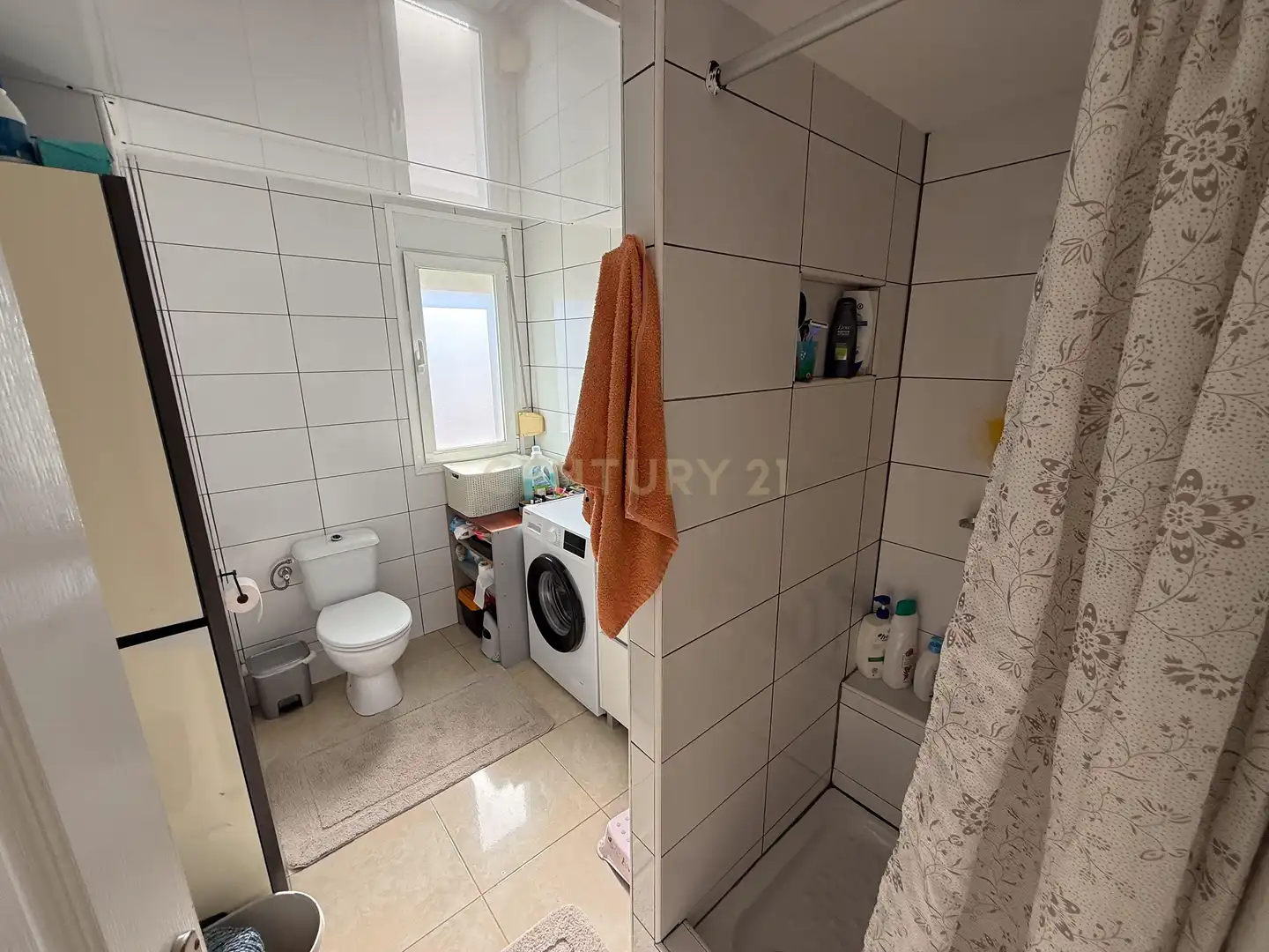 Bathroom of Houses for sale in Eivissa  with Air Conditioner, Oven and Washing machine