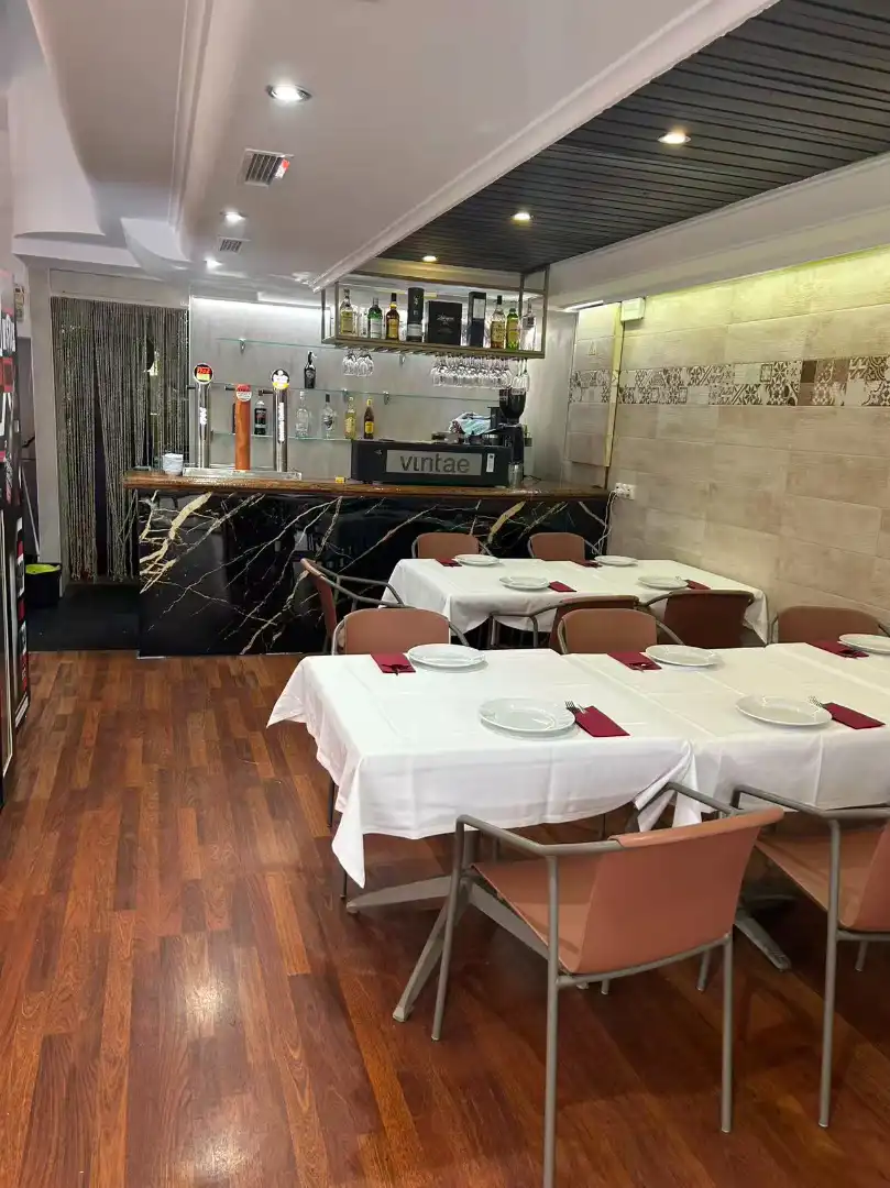Local comercial en venta en Carrer dels Sants Just i Pastor, imagen 5