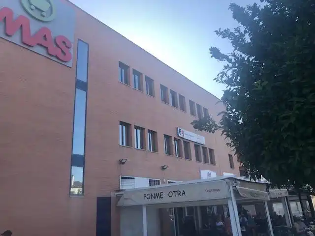 Vista exterior de Oficina en venta en Tomares con Aire acondicionado y Calefacción