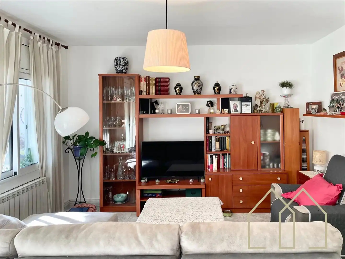 Sala d'estar de Casa adosada en venda en Caldes de Malavella amb Aire condicionat, Calefacció i Terrassa