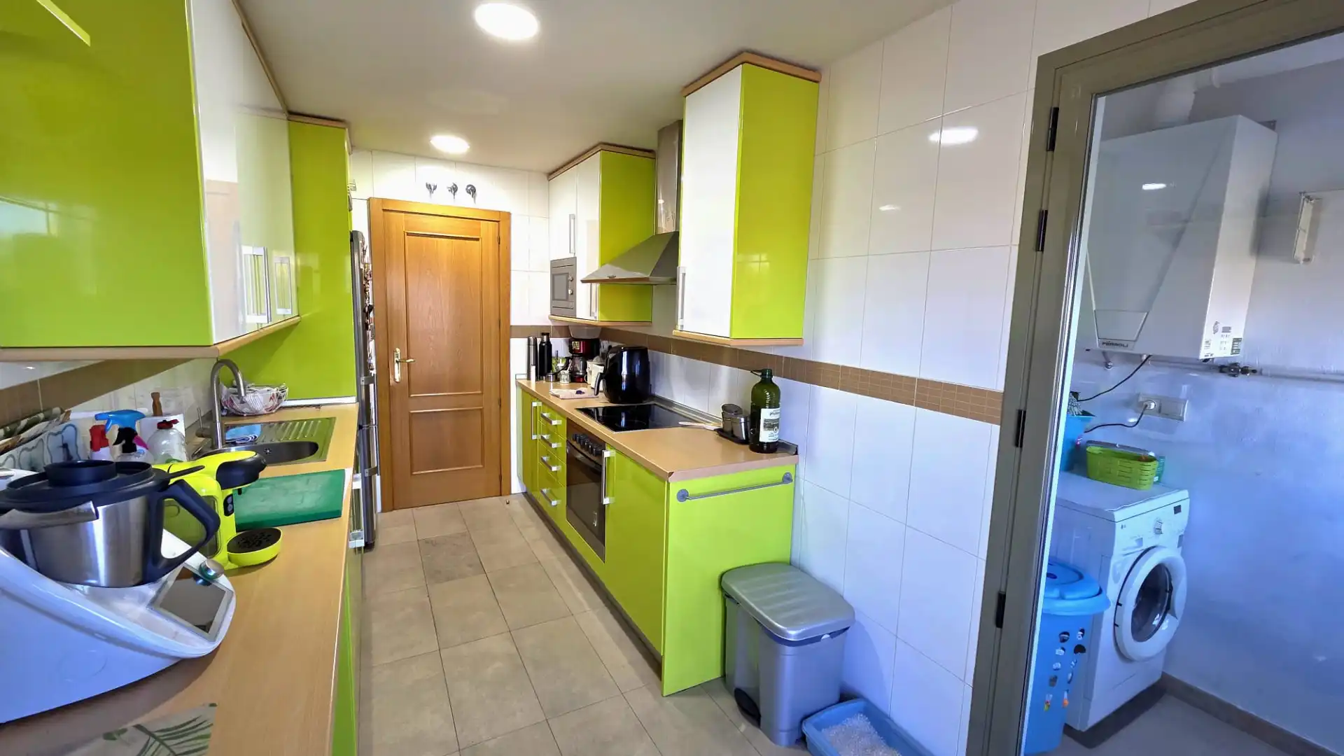Cocina de Piso en venta en Parla con Aire acondicionado, Calefacción y Jardín privado