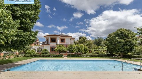 Foto 2 de Casa o chalet en venta en Calle del Albaricoque, Huétor Vega, Granada