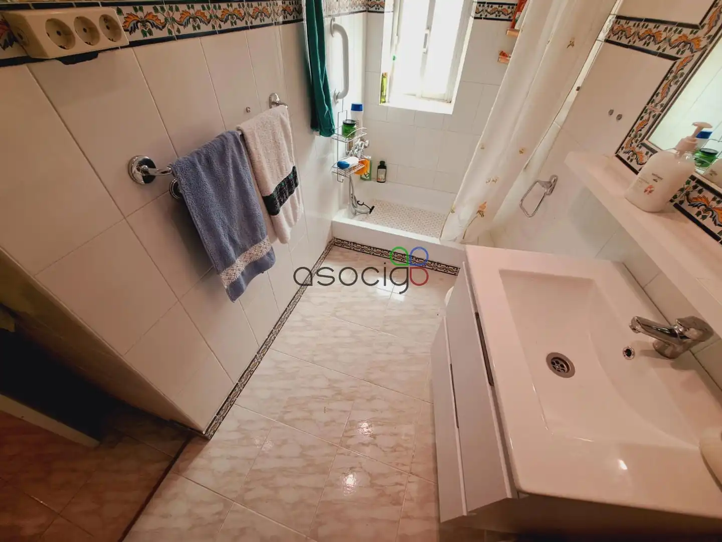 Bathroom of Flat for sale in Buendía  with Storage room