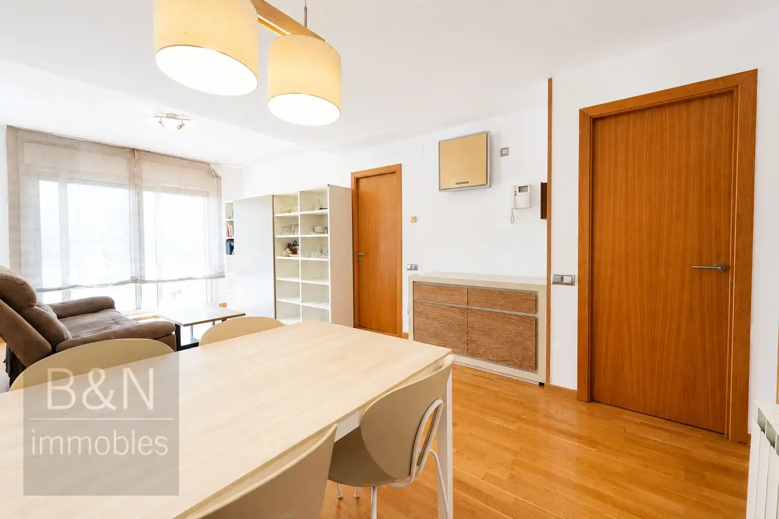 Sala de estar de Piso en venta en Terrassa con Aire acondicionado, Calefacción y Balcón