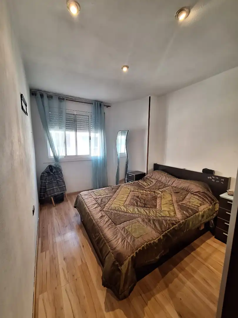 Habitación de Piso en venta en Lleida con Calefacción, Parquet y Trastero