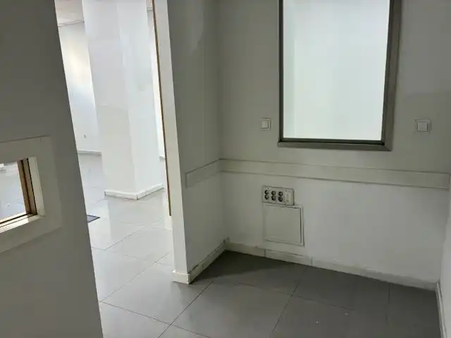 Local de alquiler en Málaga con Aire acondicionado