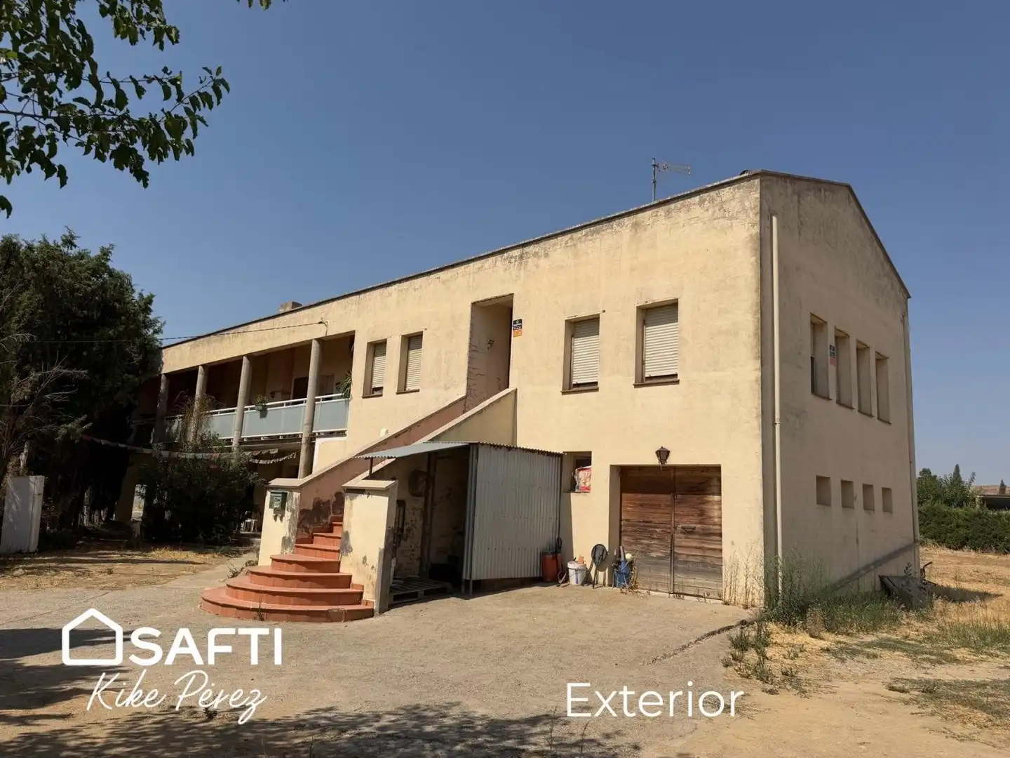Vista exterior de Casa o chalet en venta en Alguaire con Calefacción, Terraza y Amueblado
