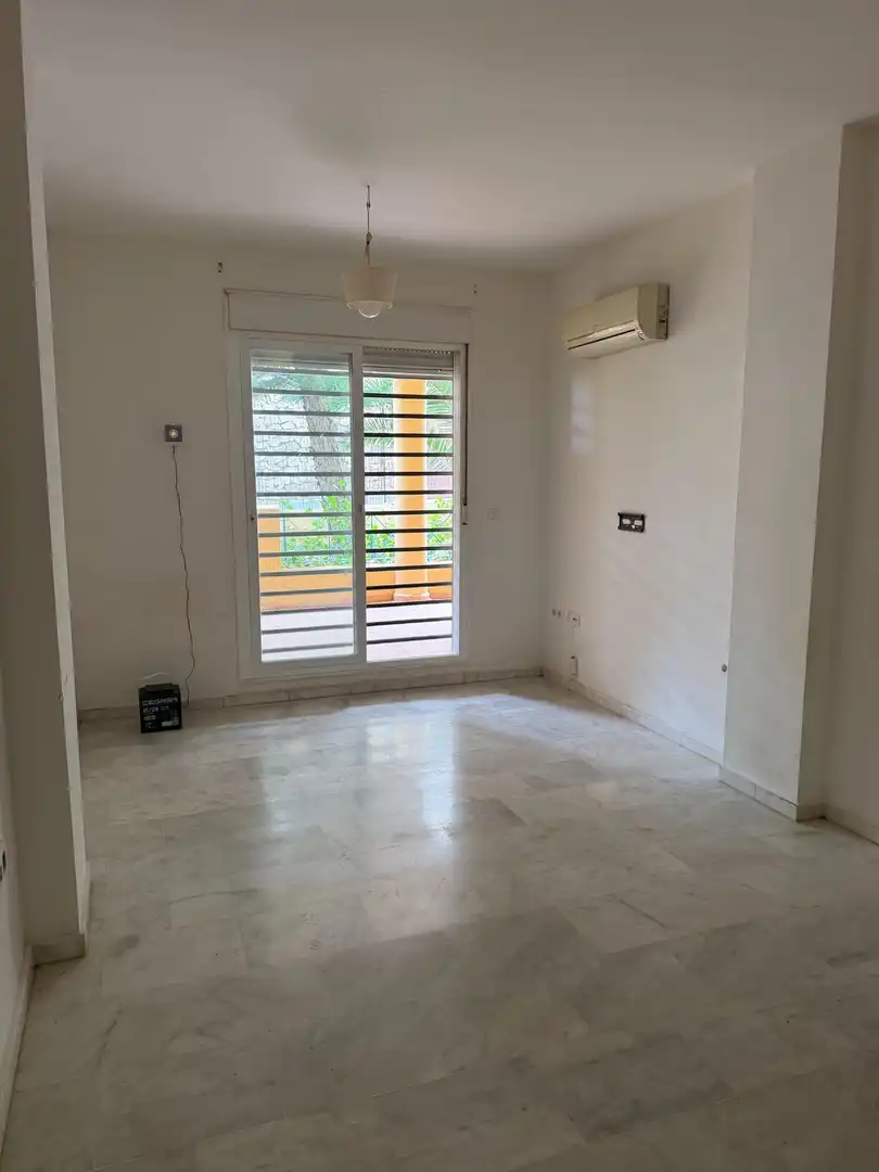 Apartamento en venta en Fuengirola con Terraza y Piscina comunitaria