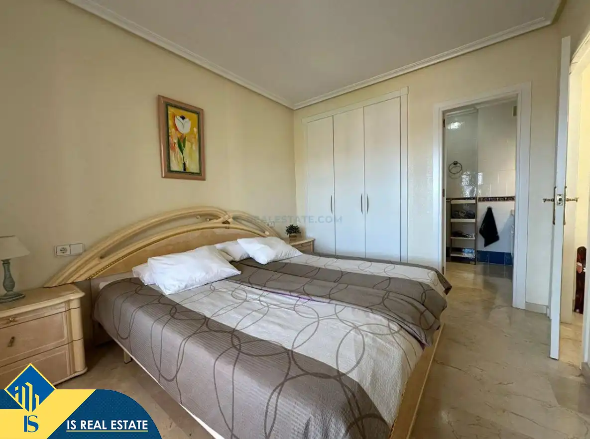 Apartamento con piscina en venta en Orihuela Costa, imagen 16