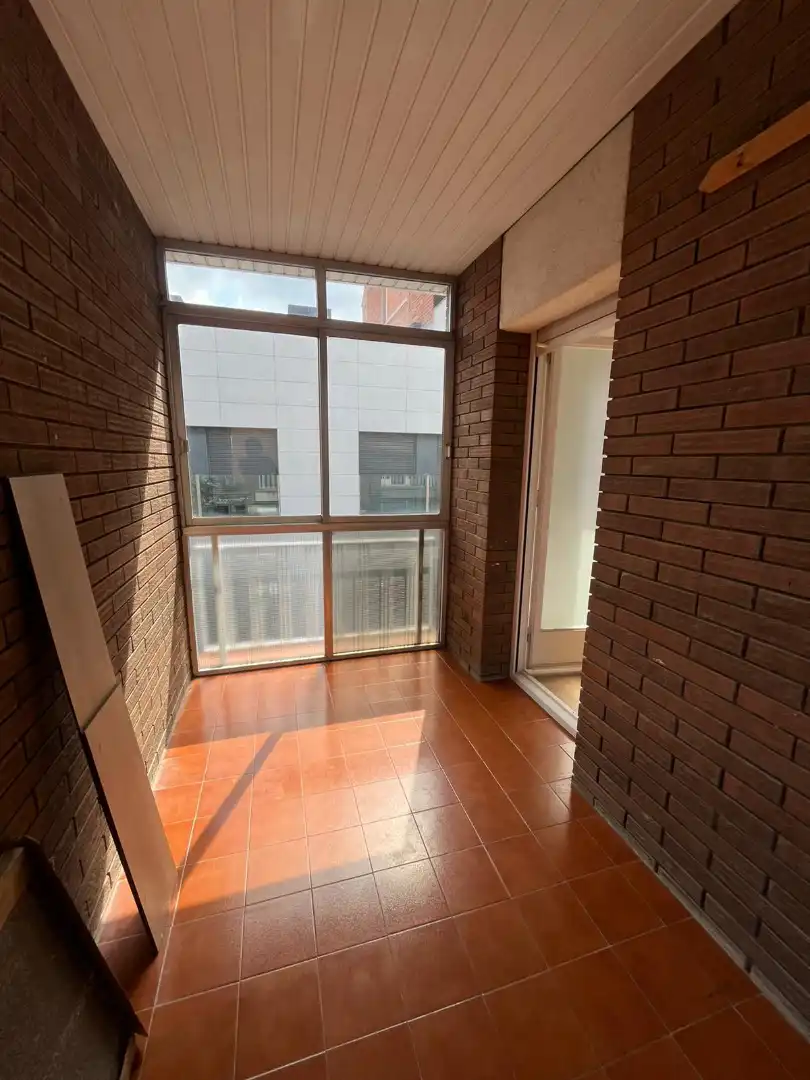 Wohnung zur Miete in Carrer de Sant Jordi, Centre - Estació
