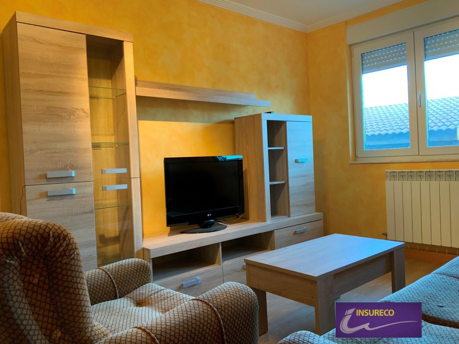 Living room of Single-family semi-detached to rent in Cuadros  with Heating, Private garden and Furnished