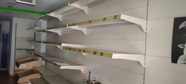 Local comercial en Alquiler en Calle del Heroísmo, 10 en La Magdalena