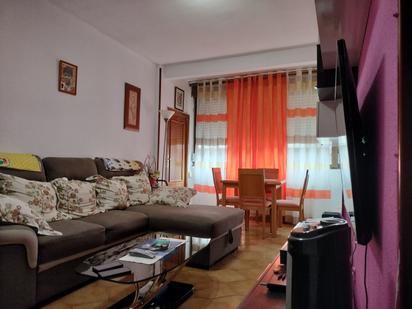 Living room of Flat for sale in Fuenlabrada