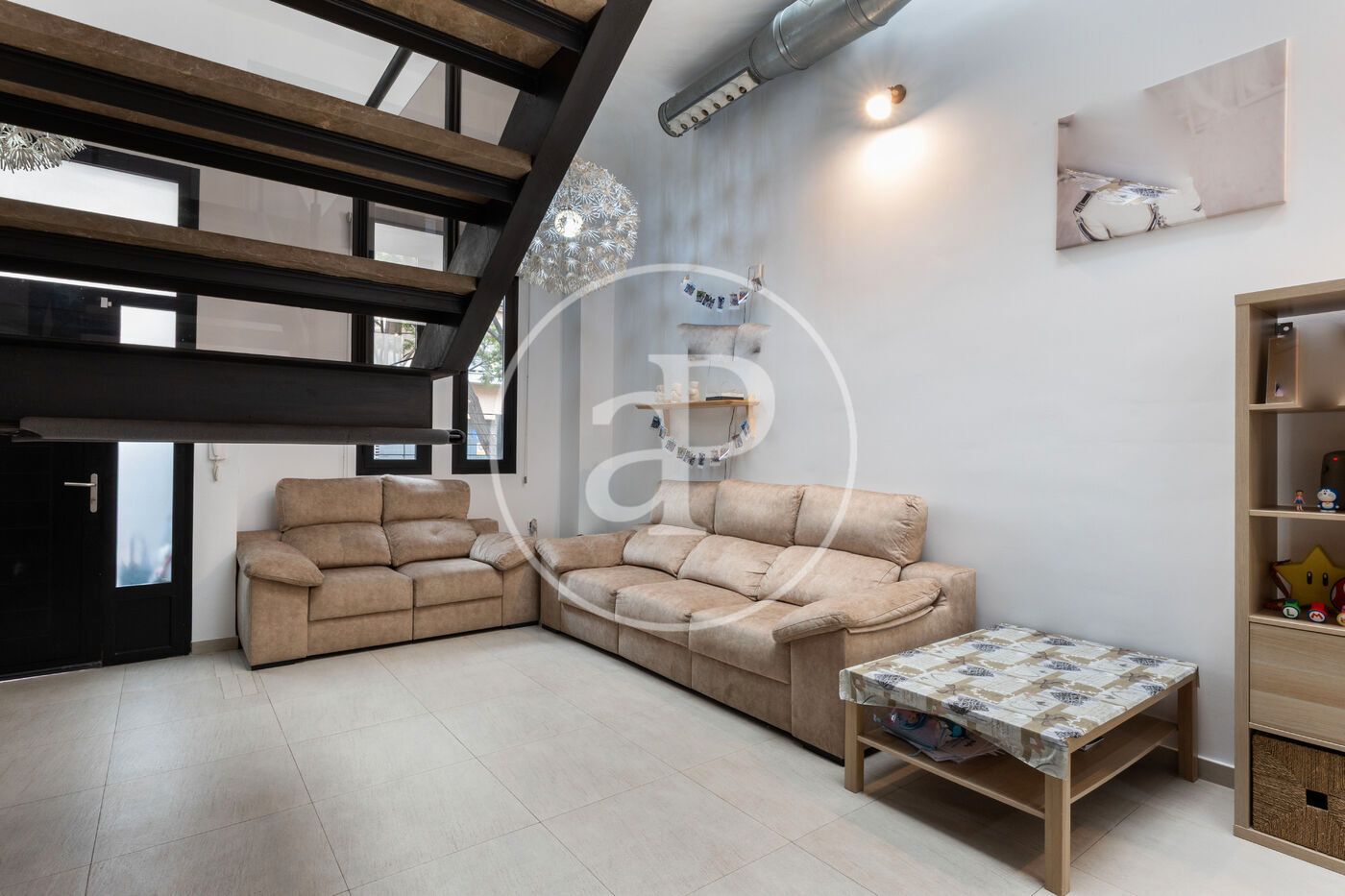 Sala d'estar de Casa adosada en venda en Picassent amb Aire condicionat, Calefacció i Terrassa