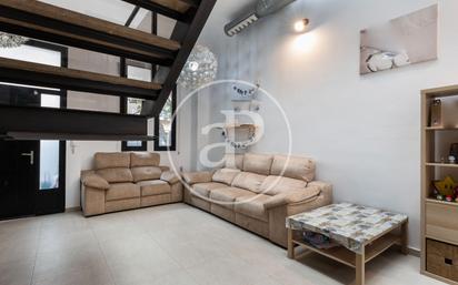 Sala d'estar de Casa adosada en venda en Picassent amb Aire condicionat, Calefacció i Terrassa