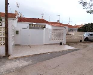 Exterior view of Single-family semi-detached for sale in Torrevieja  with Air Conditioner, Heating and Private garden