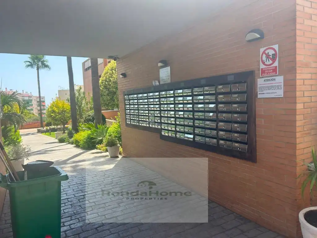 Exterior view of Flat for rent in Torremolinos  with Terrace and Furnished