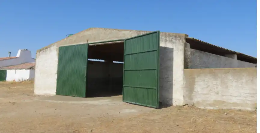 Vista exterior de Terreno en venta en Talarrubias