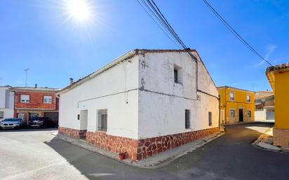 Vista exterior de Casa o xalet en venda en Camporrobles