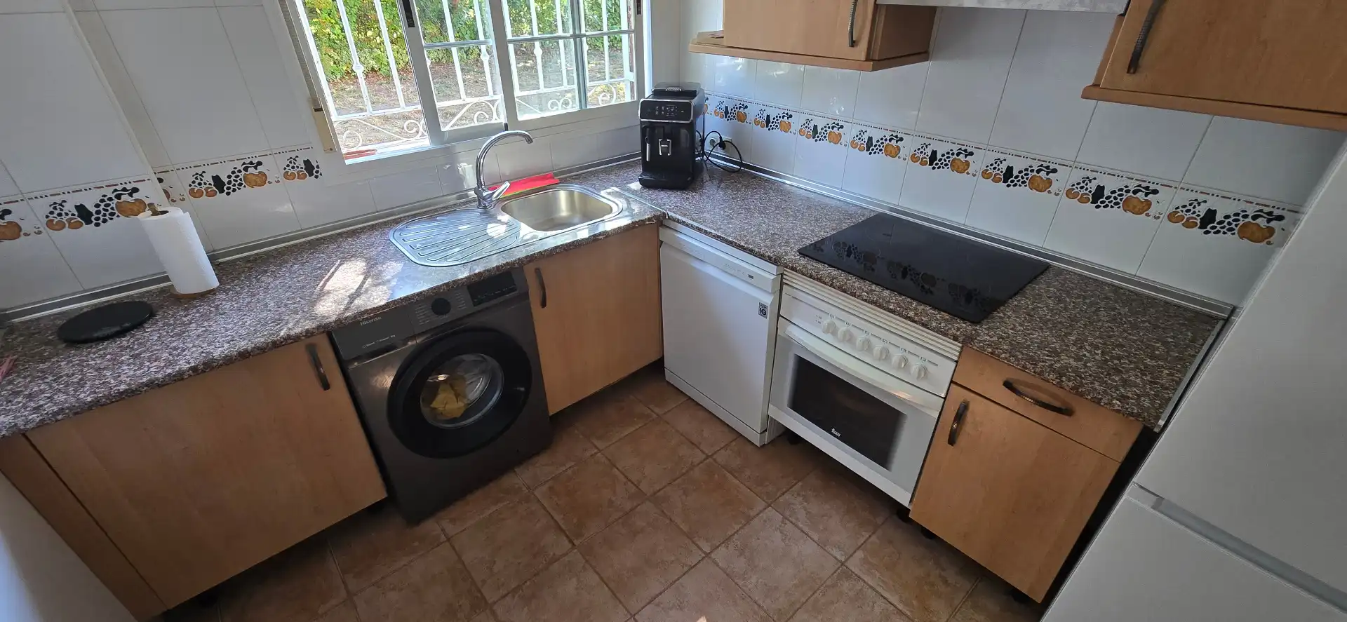Cocina de Casa o chalet en venta en Zarzuela del Monte con Aire acondicionado, Calefacción y Jardín privado
