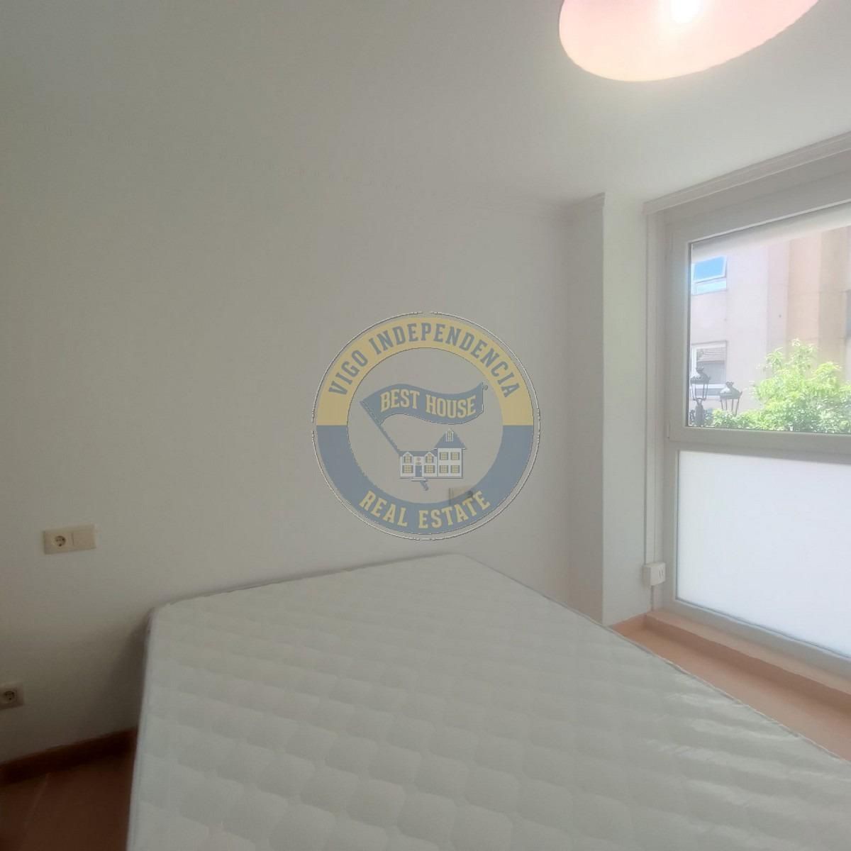 Dormitori de Apartament en venda en Vigo 