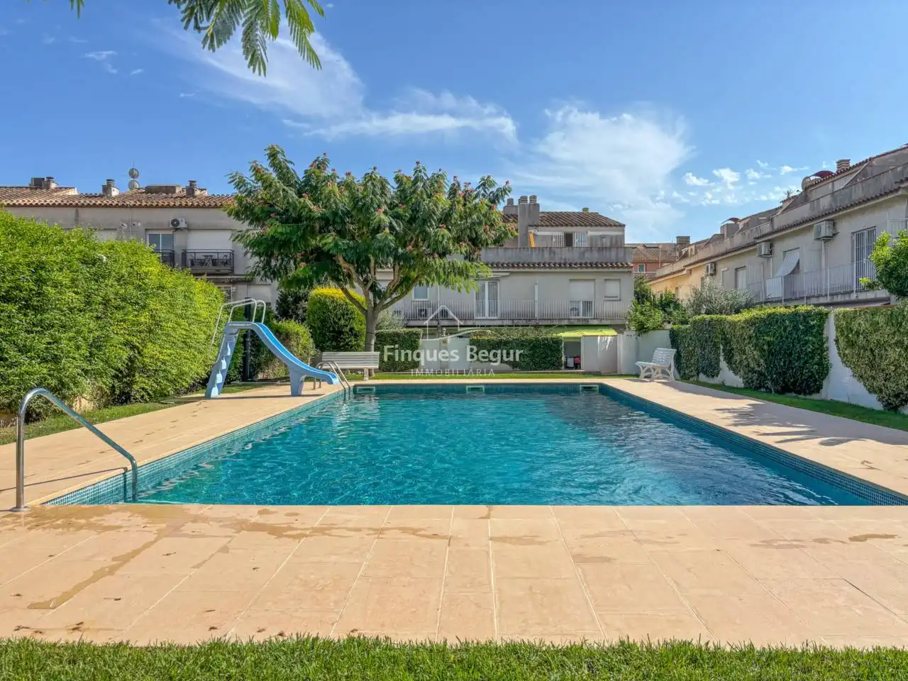 Reihenhaus mit Pool zum Verkauf in Calle Àngel Guimerà, imagen 2