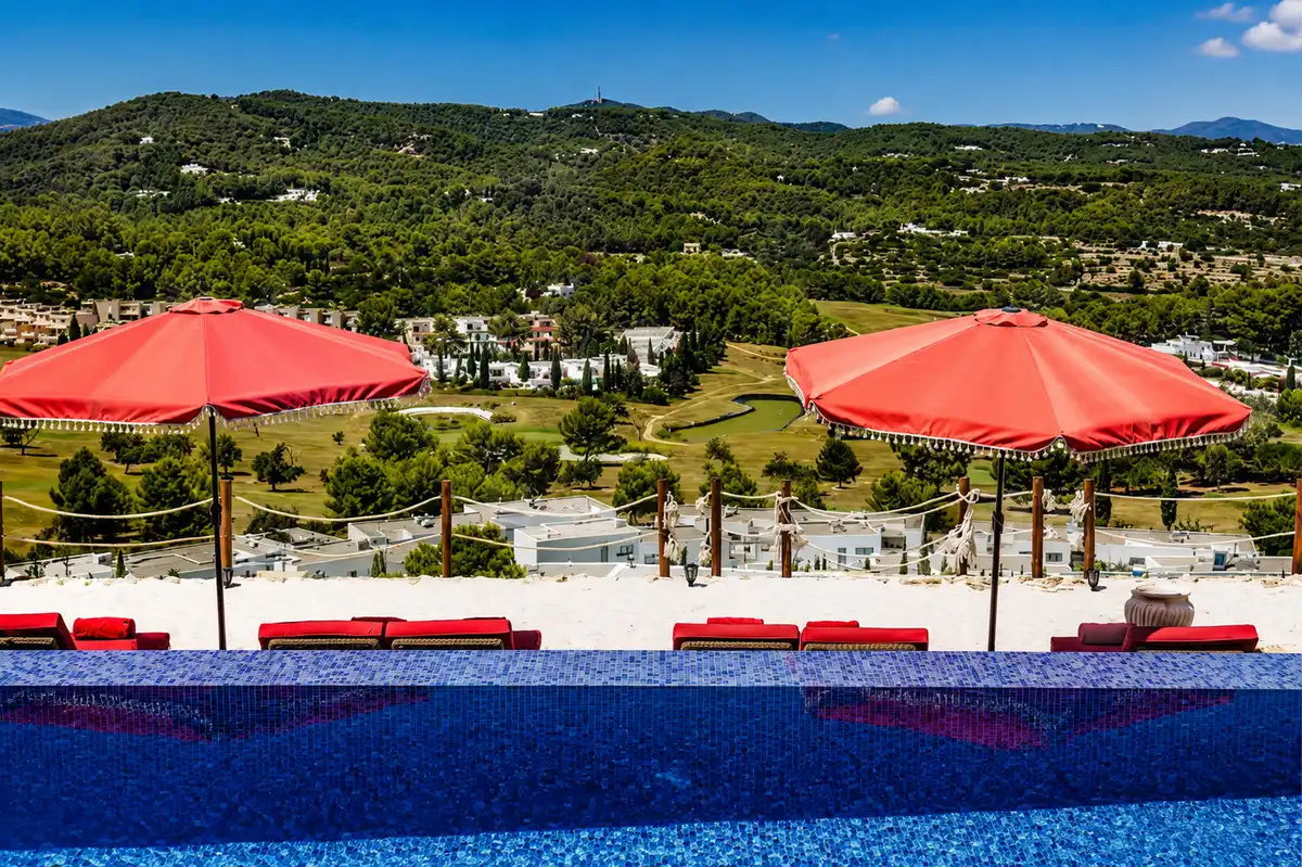 Swimming pool of Houses for rent in Santa Eulària des Riu  with Air Conditioner, Heating and Private garden