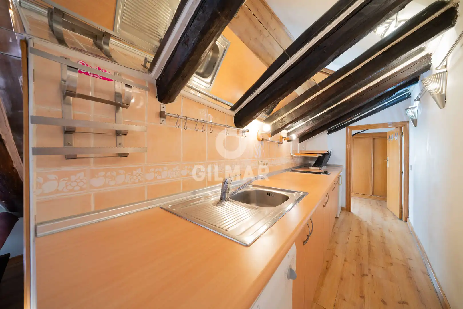 Cocina de Piso en venta en Madrid con Calefacción