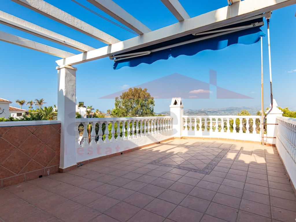 Terrassa de Casa o xalet en venda en Vélez-Málaga