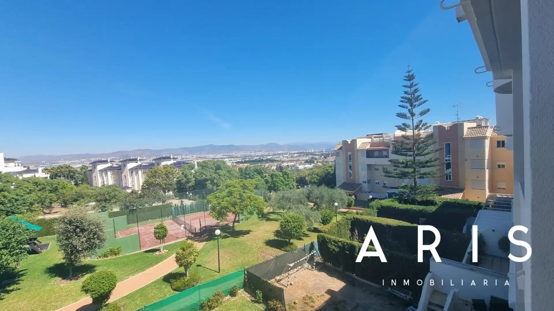 Flat with pool to rent in Churriana, imagen 9