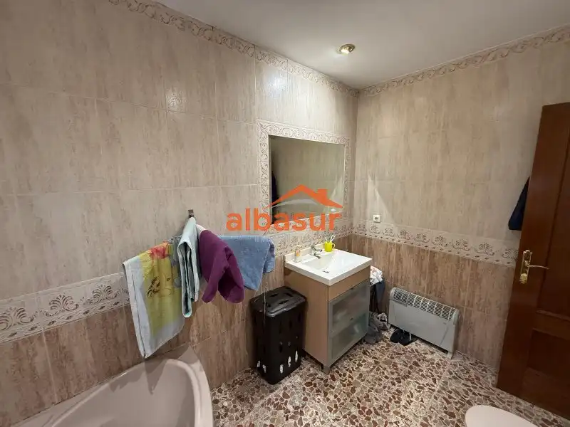 Villa avec piscine à vendre à Avenida Arcangel San Rafael, imagen 28
