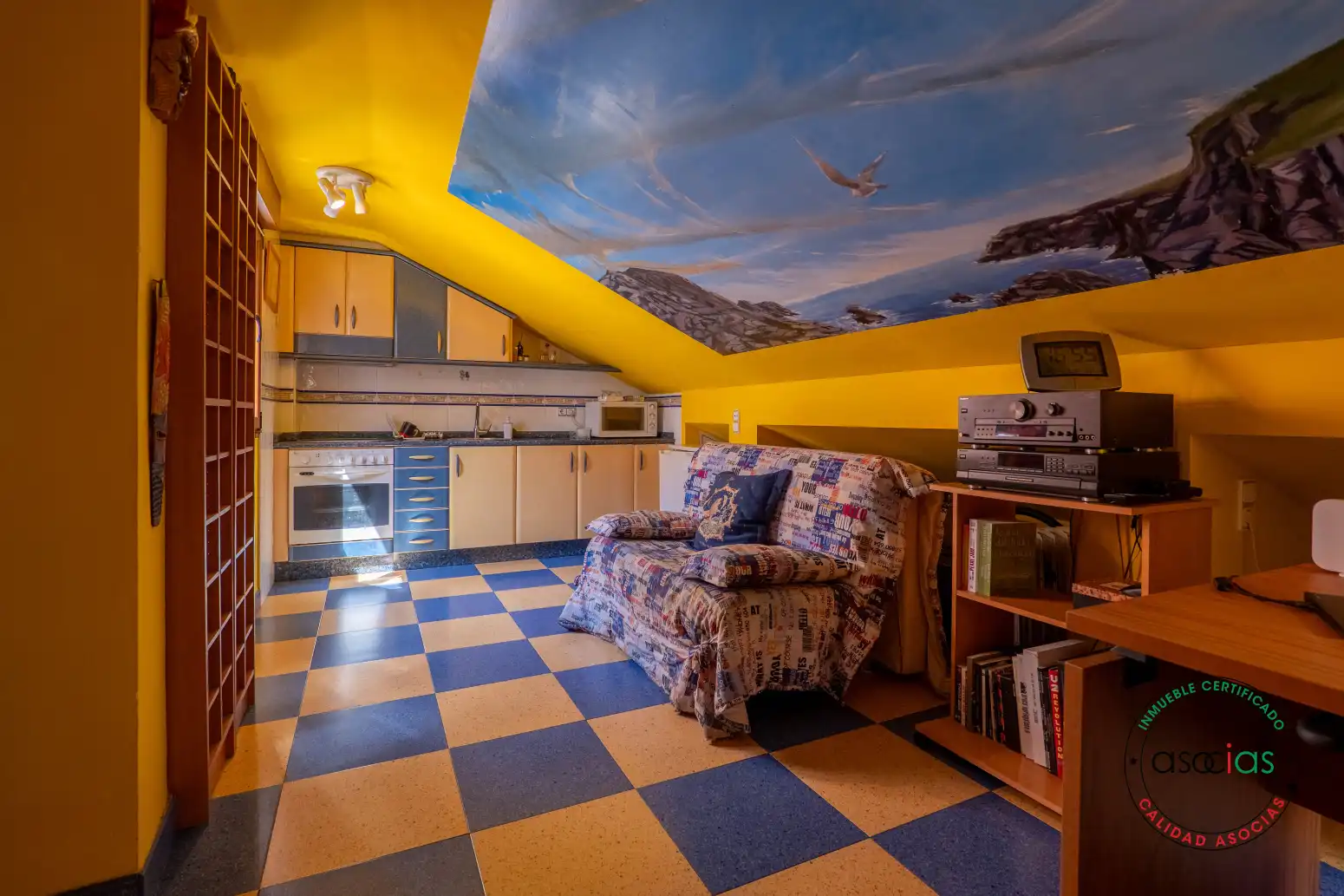 Cocina de Piso en venta en Gijón  con Calefacción y Trastero