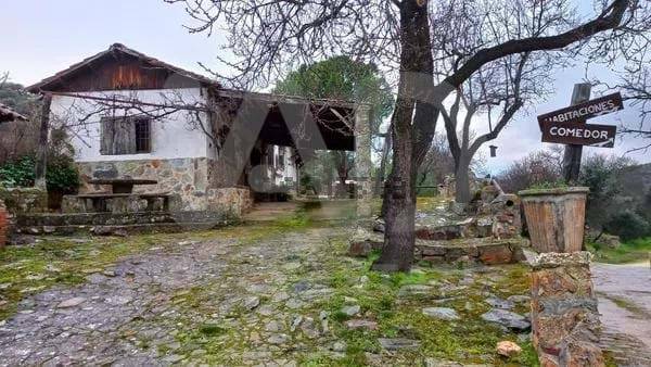 Finca rústica en Venta en Los Navalucillos