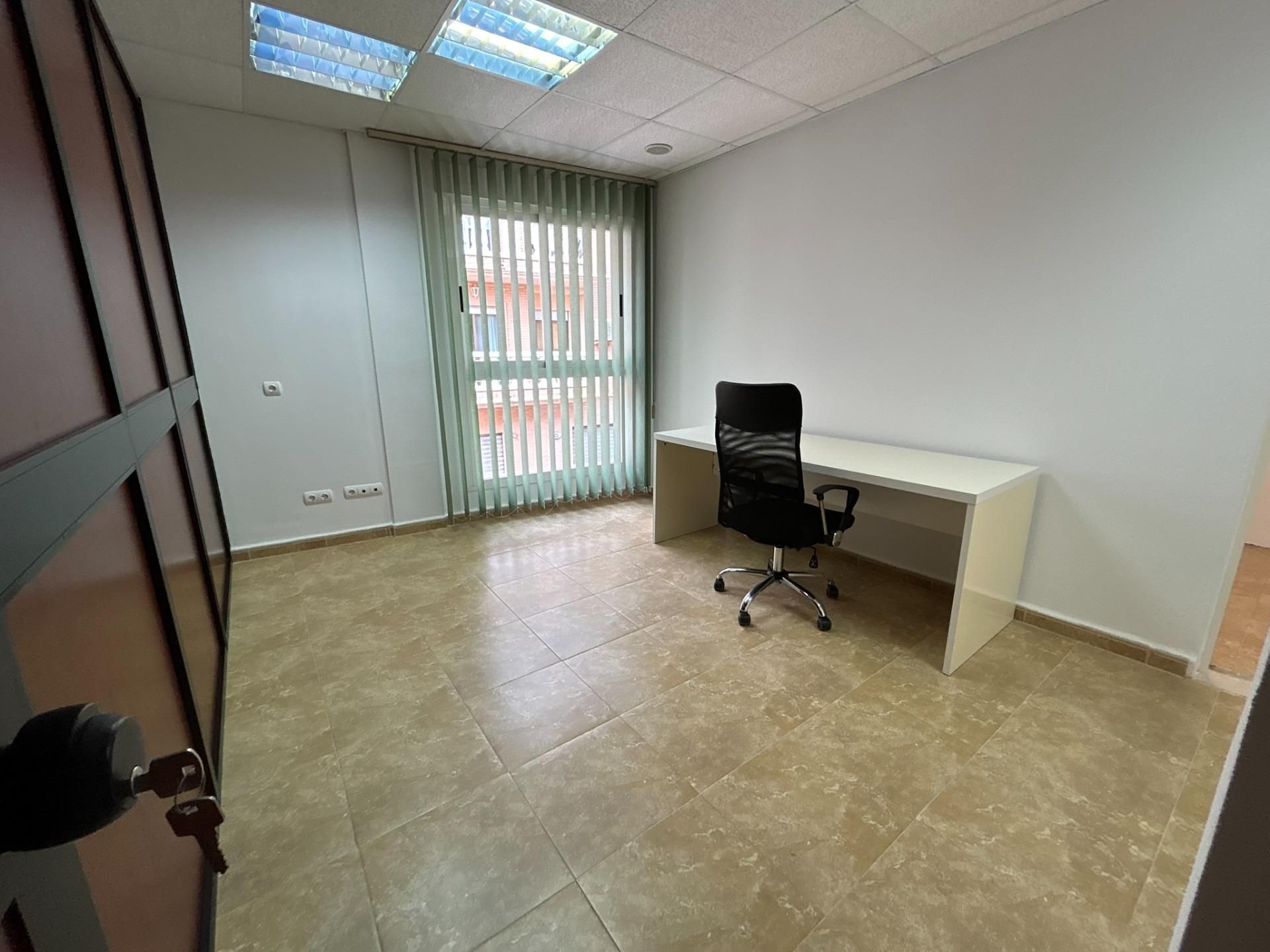 Büro miete in Puçol mit Klimaanlage