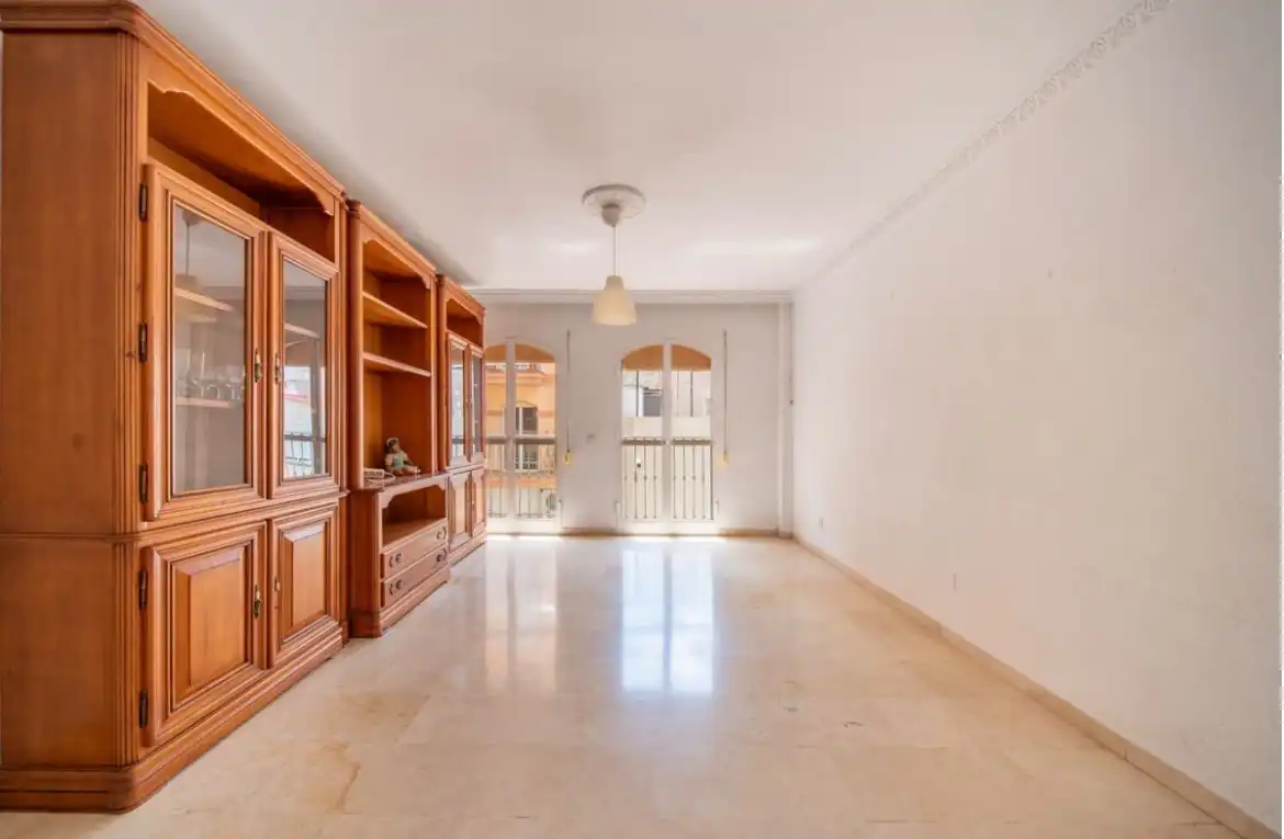 Apartamento con ascensor en venta en Puerto Deportivo, imagen 5