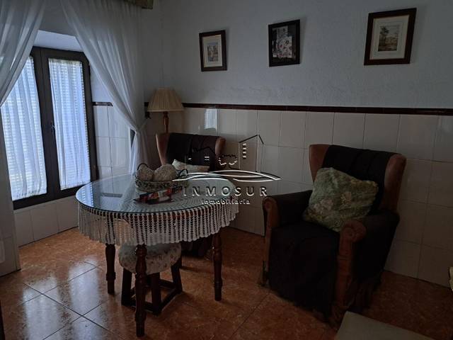 Casa adosada en Venta en Moriles