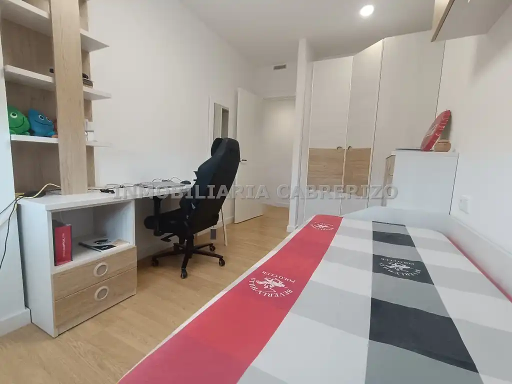 Habitación de Piso en venta en El Campillo - Norte