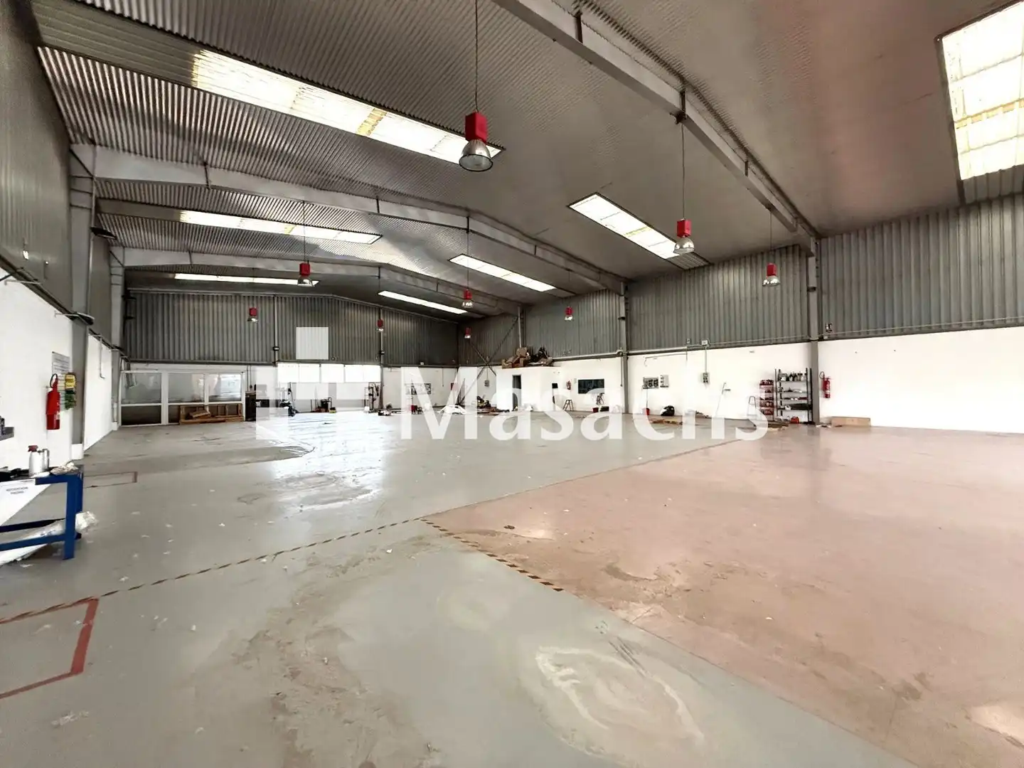 Nau industrial en venda a Sant Esteve Sesrovires, imagen 2