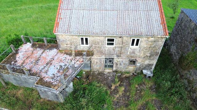 Casa-chalet en Venta en Dumbría