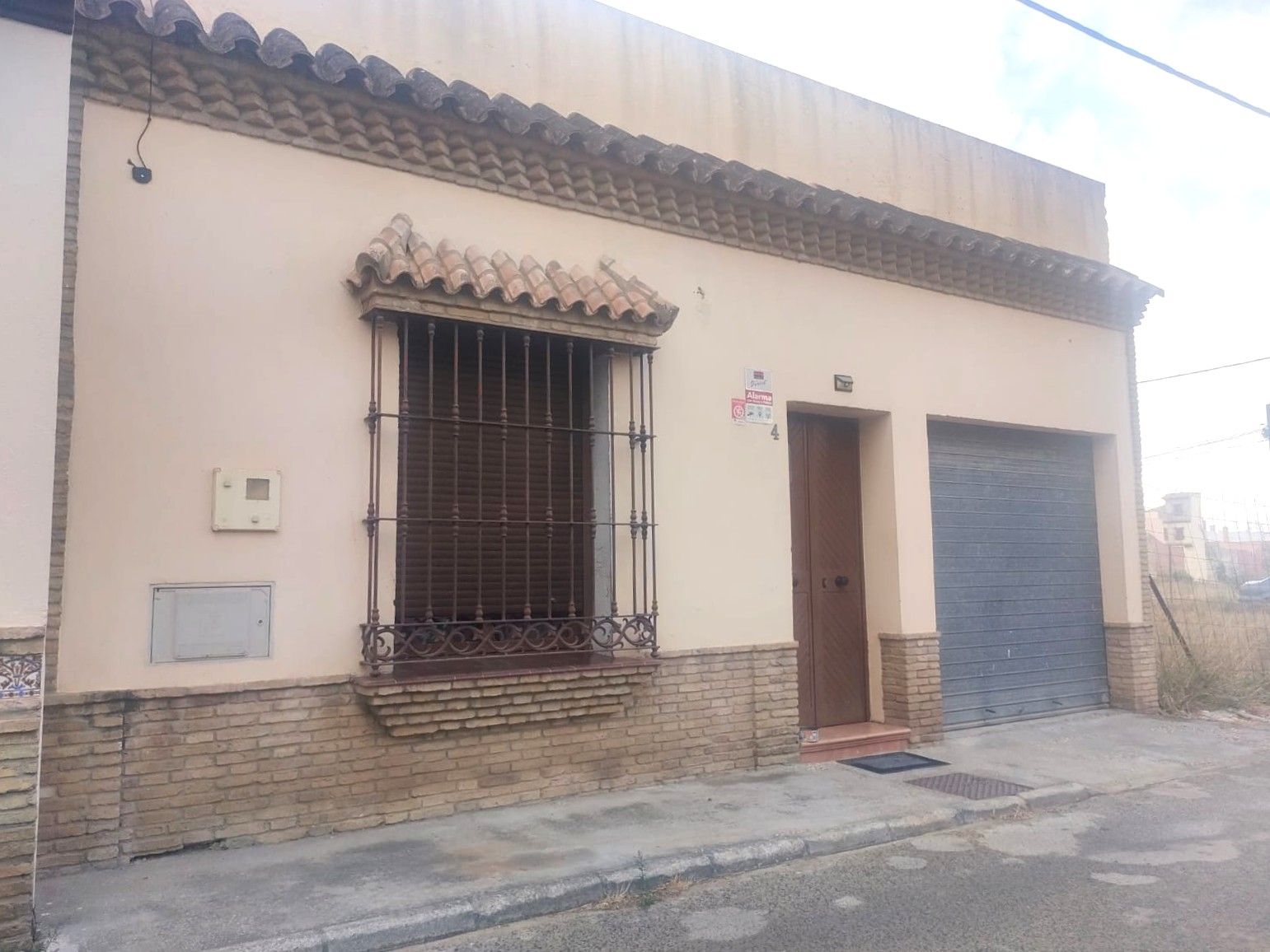 Vista exterior de Casa o xalet en venda en Chiclana de la Frontera