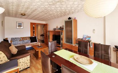 Sala d'estar de Apartament en venda en Santa Pola amb Aire condicionat, Terrassa i Balcó