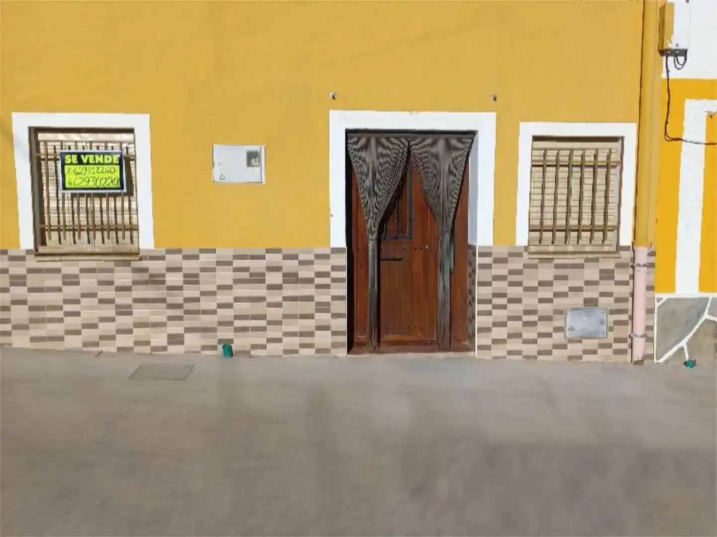 Vista exterior de Casa adosada en venta en Aldeacentenera con Aire acondicionado, Trastero y Amueblado