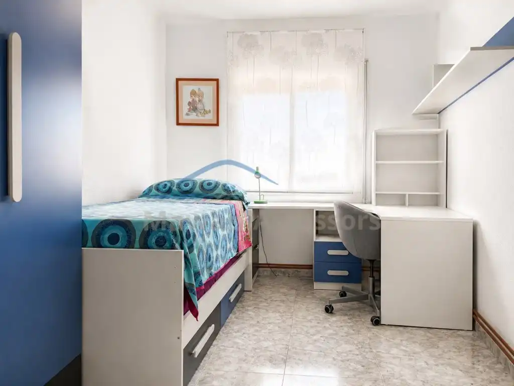 Habitación de Piso en venta en Sabadell