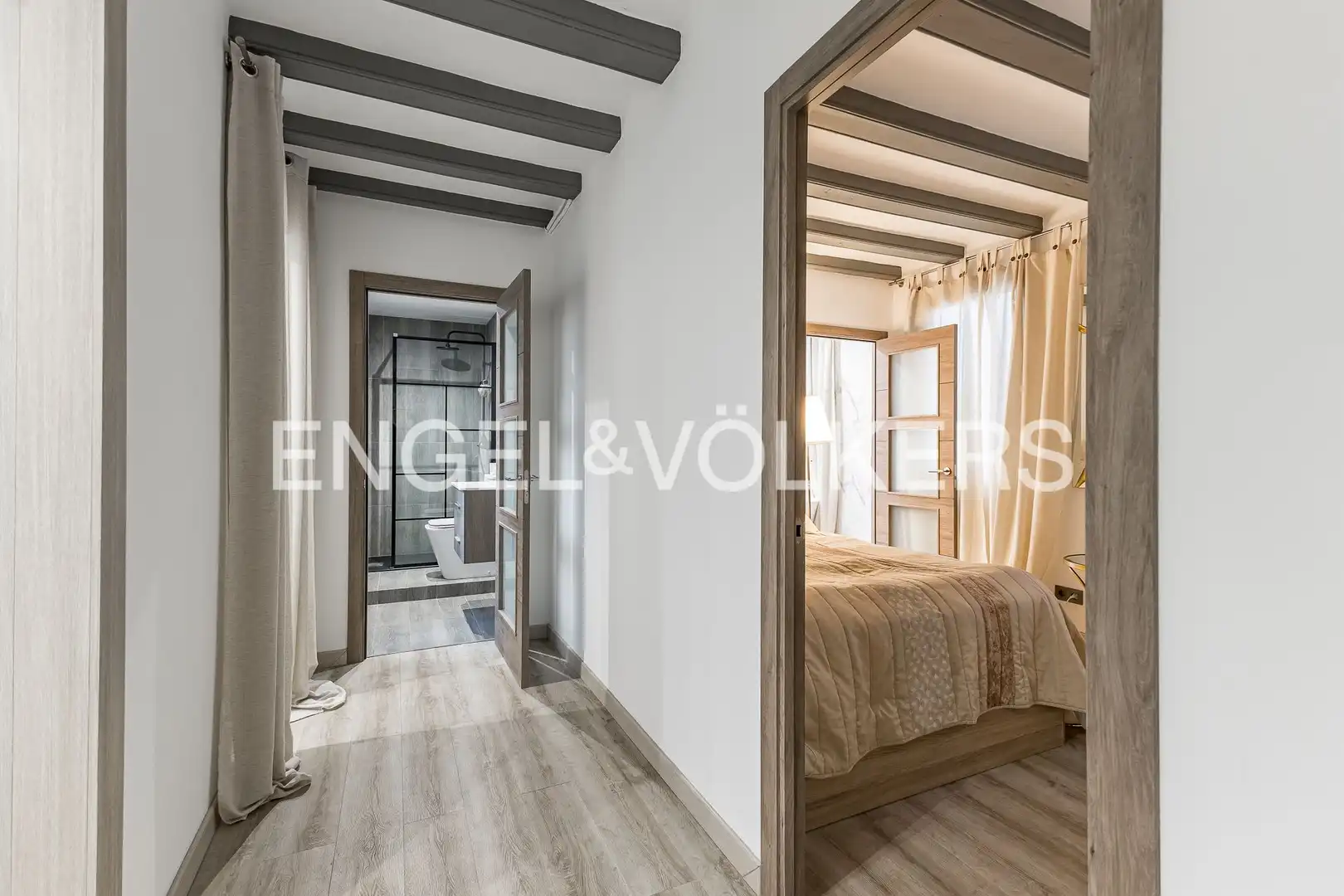 Habitación de Piso en venta en Barcelona con Aire acondicionado, Calefacción y Amueblado