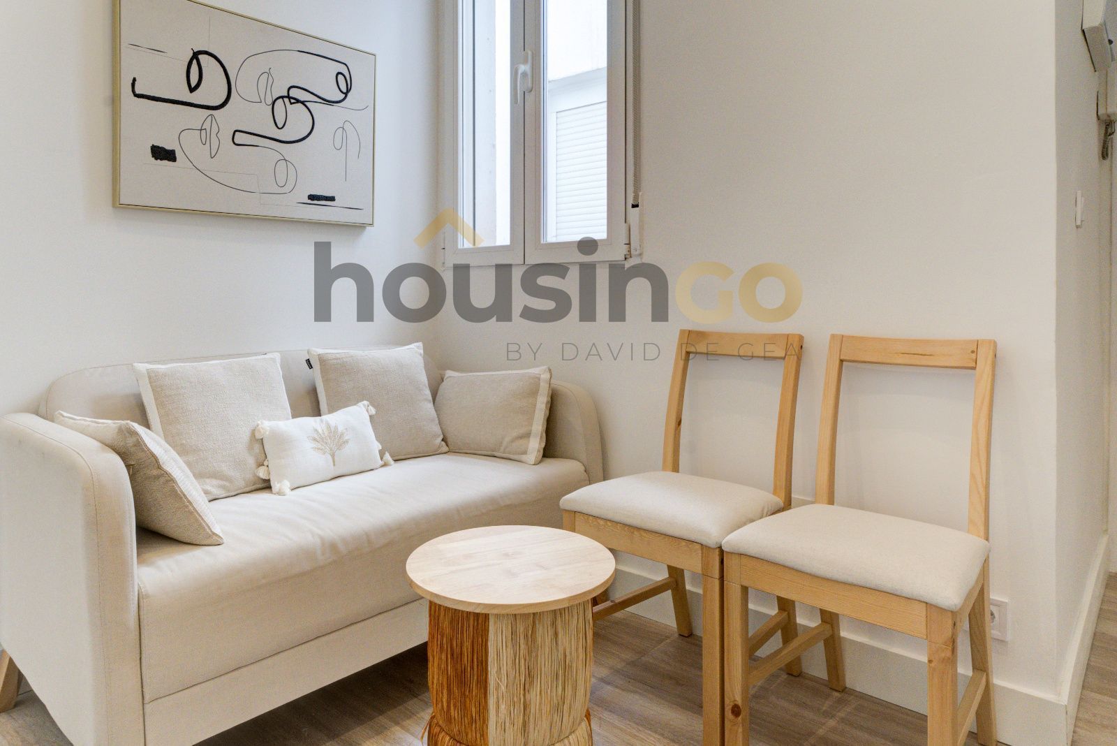 Living room of Flat for sale in  Madrid Capital  with Air Conditioner, Heating and Parquet flooring