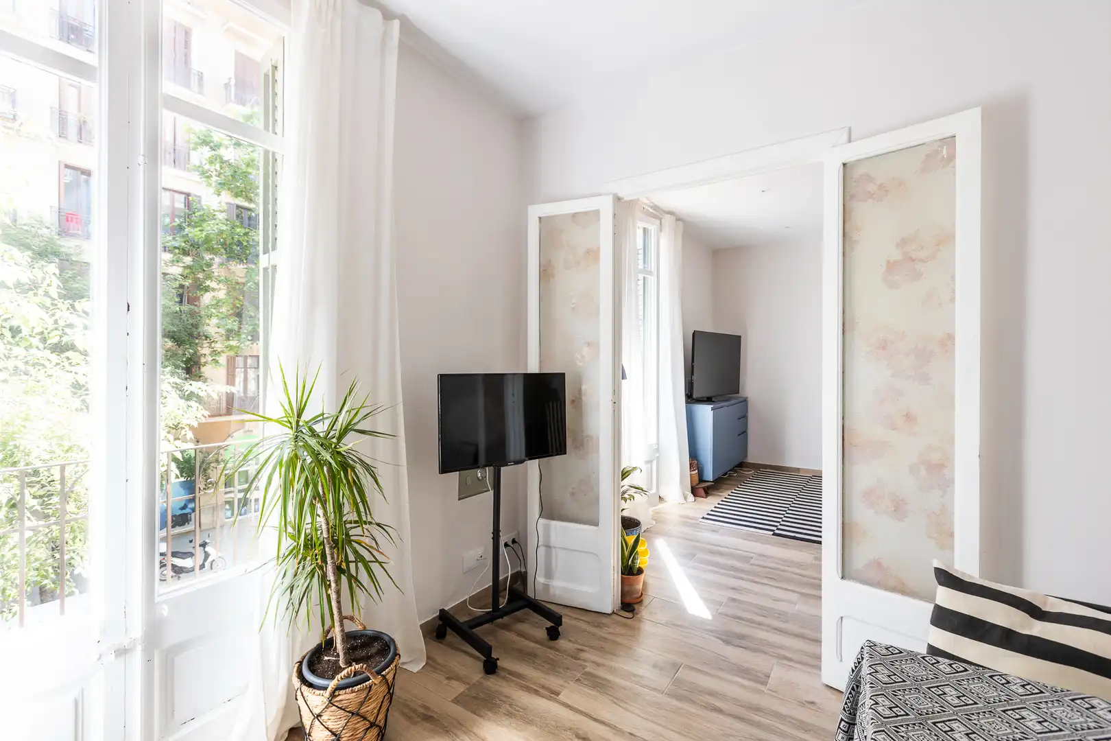 Wohnzimmer von Wohnung zum Verkauf in Barcelona mit Balkon
