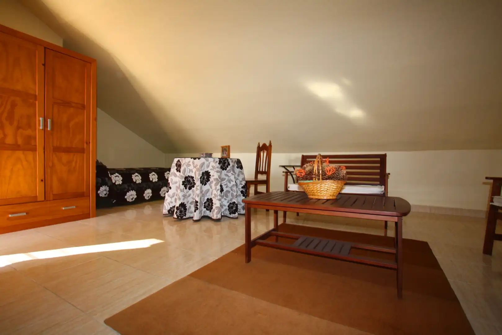 Habitación de Casa adosada en venta en Albacete con Aire acondicionado, Calefacción y Terraza